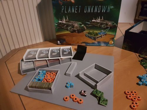 Retail inserts | Planet Unknown