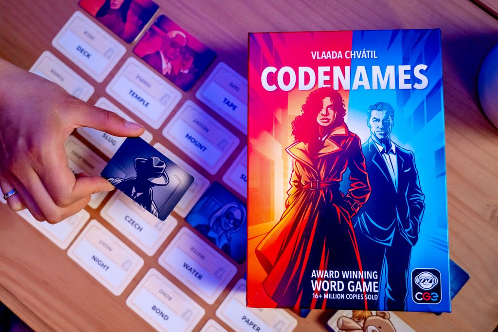Codenames photo 5