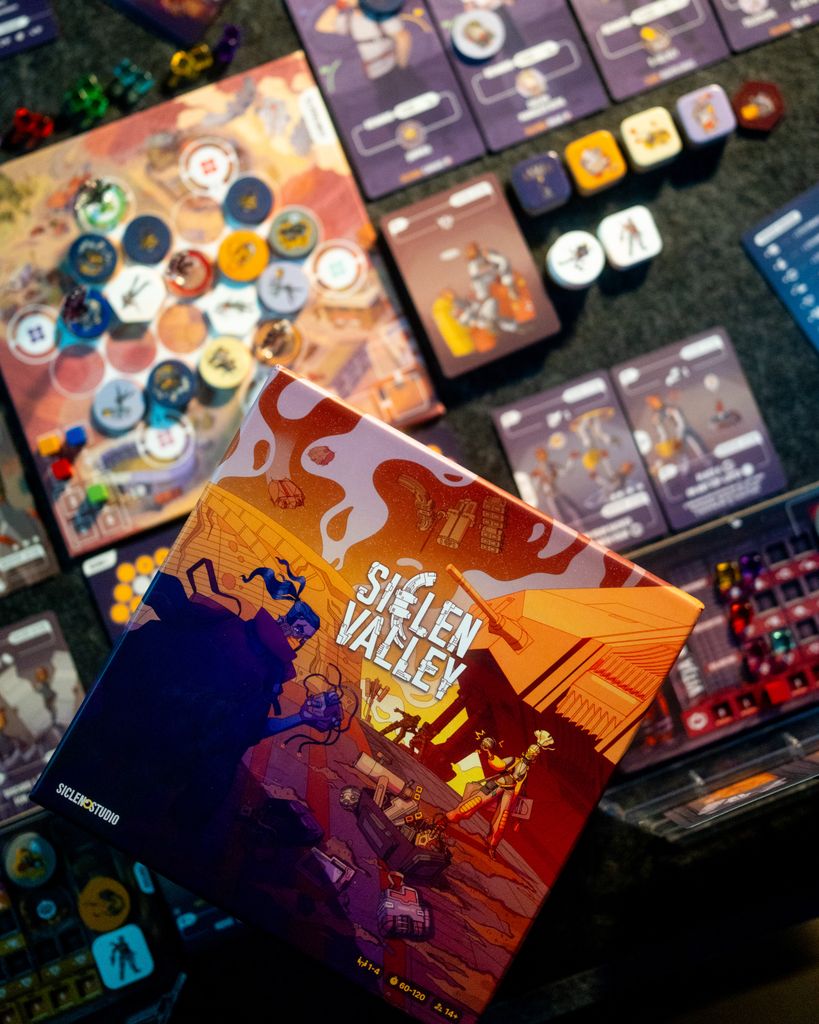 Illustration 4 de Siclen Valley | Deck-building Board Game & Book