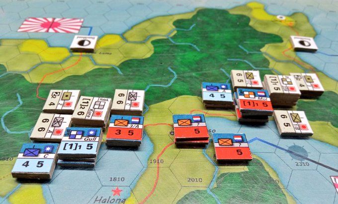 Playtesting the game: close-up around the isthmus at Paso.