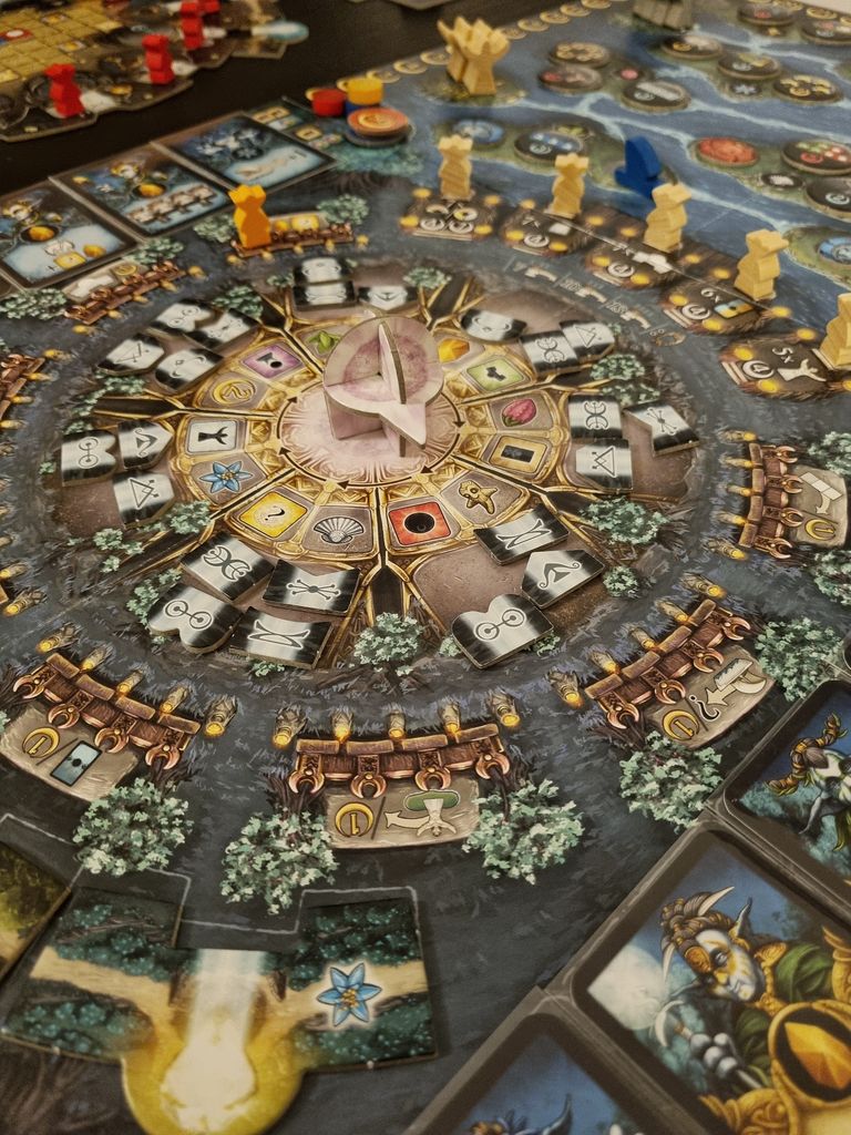 Bonfire short review - Come on, Baby Yoda light my fire. | BoardGameGeek