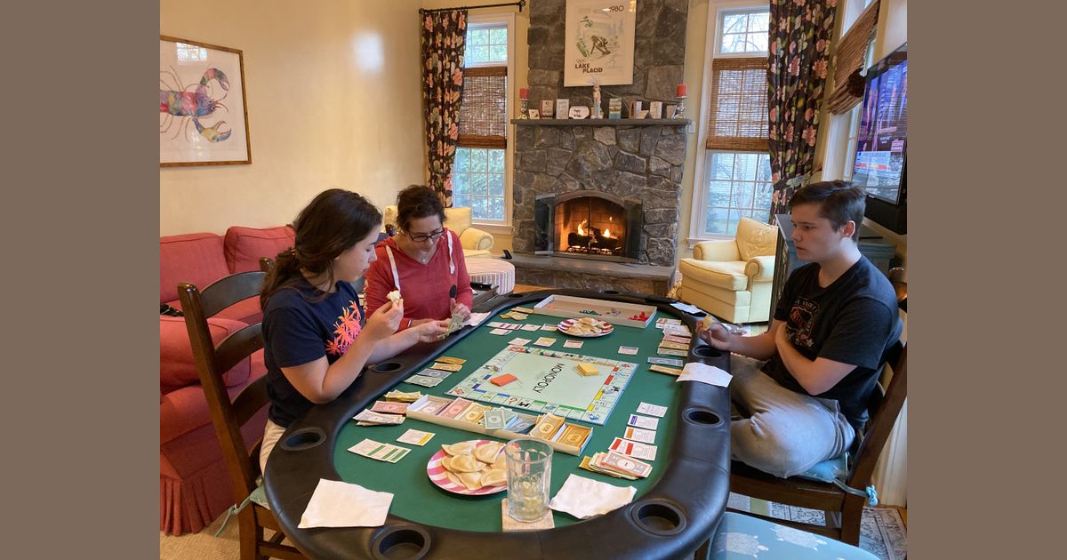 monopoly board game multiplayer