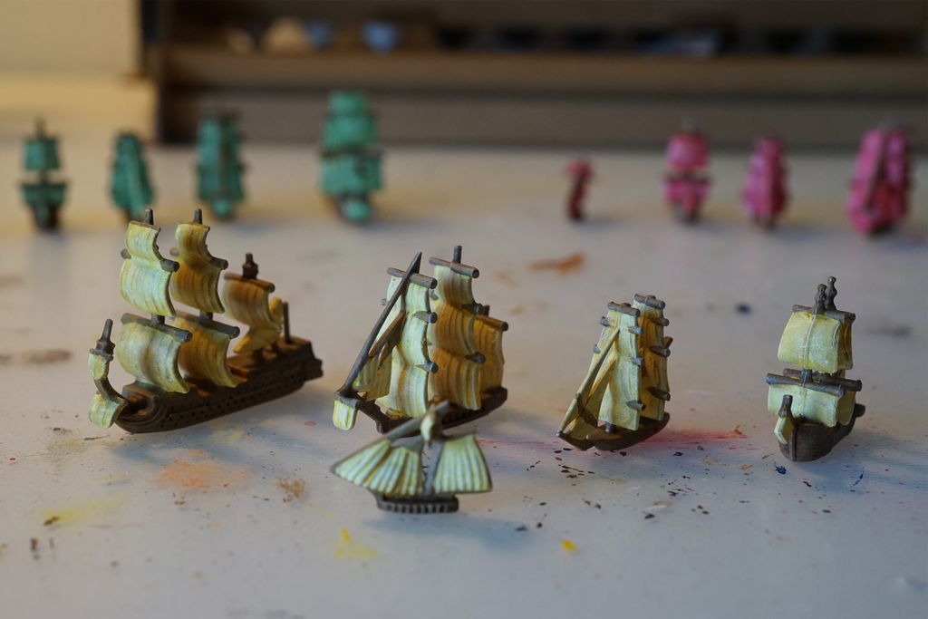  Merchants & Marauders : Toys & Games