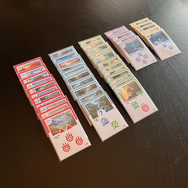 https://cf.geekdo-images.com/30lJbtL3-TcIg9bxMheleQ__imagepage/img/AXIao5Lw07AHyt010ioT4F6u82c=/fit-in/900x600/filters:no_upscale():strip_icc()/pic7835113.jpg