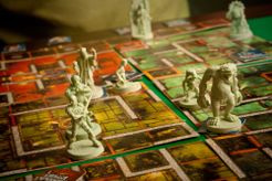 Dungeon Twister: Paladins and Dragons Miniatures