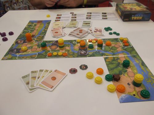 Feud Game Review - Tactical Elements and Game Balancing