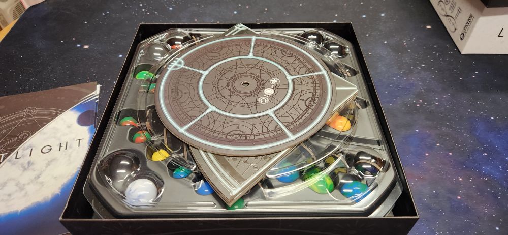 Storing Base Game and Expansion: Deluxe Edition | Last Light