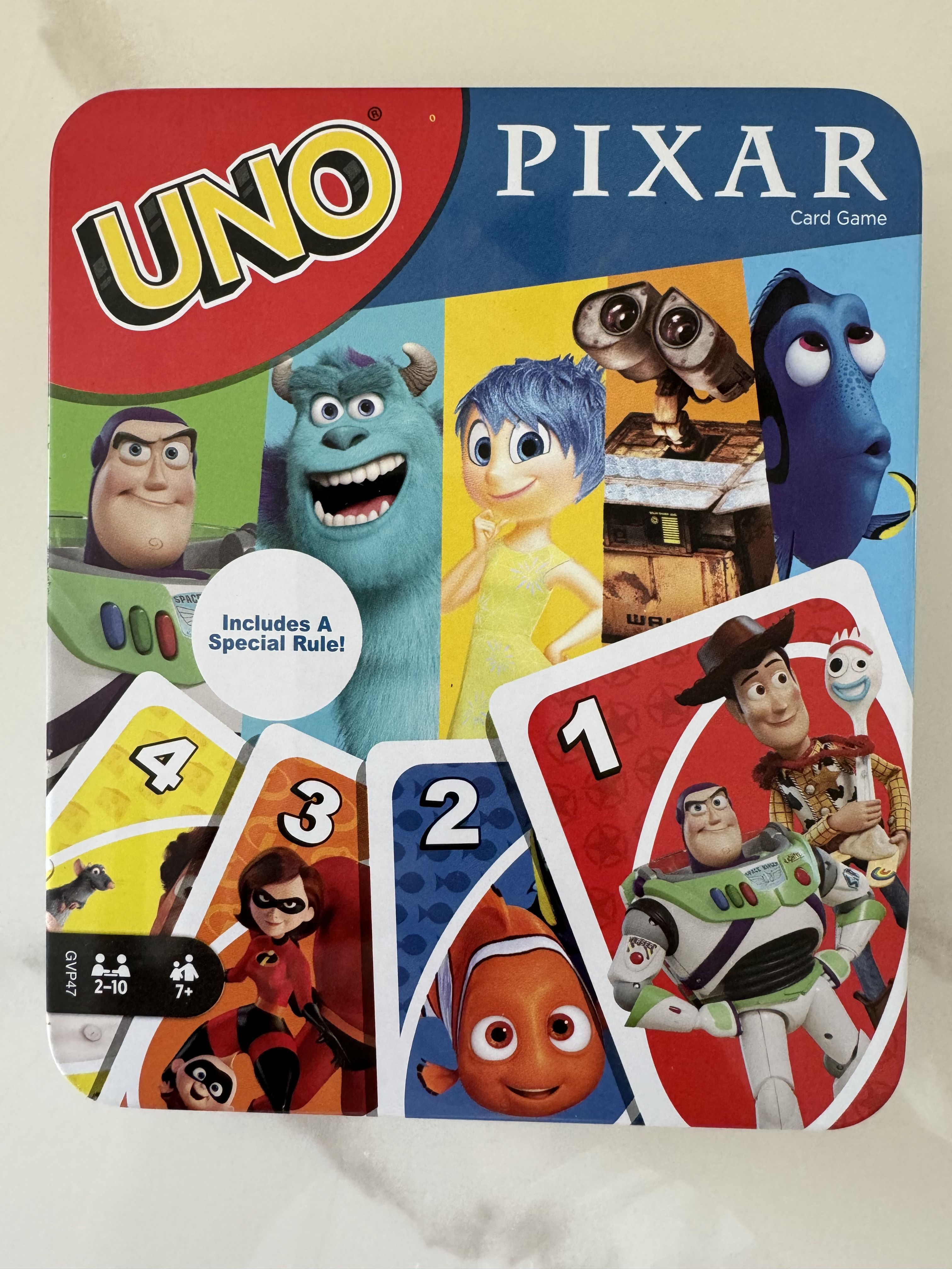 UNO: Pixar Card Game doboz