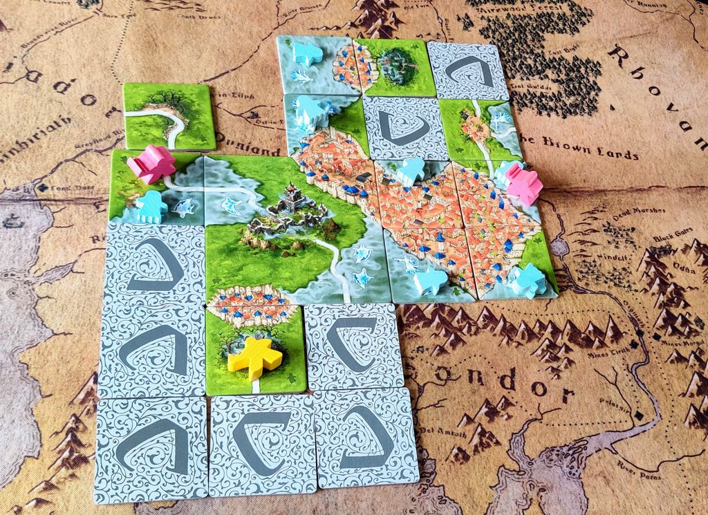 How to play Carcassonne board game's rules, setup and scoring