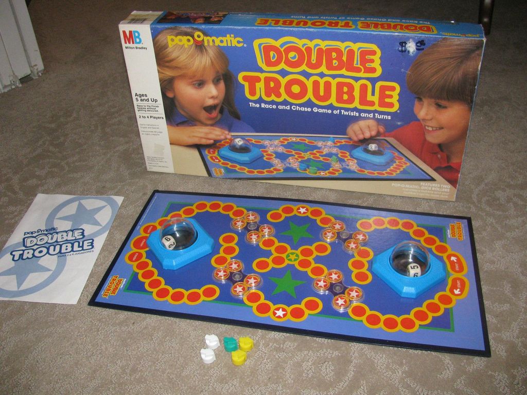 Illustration 4 de Double Trouble - Roll Dice, Play Cards, Push Your Luck!