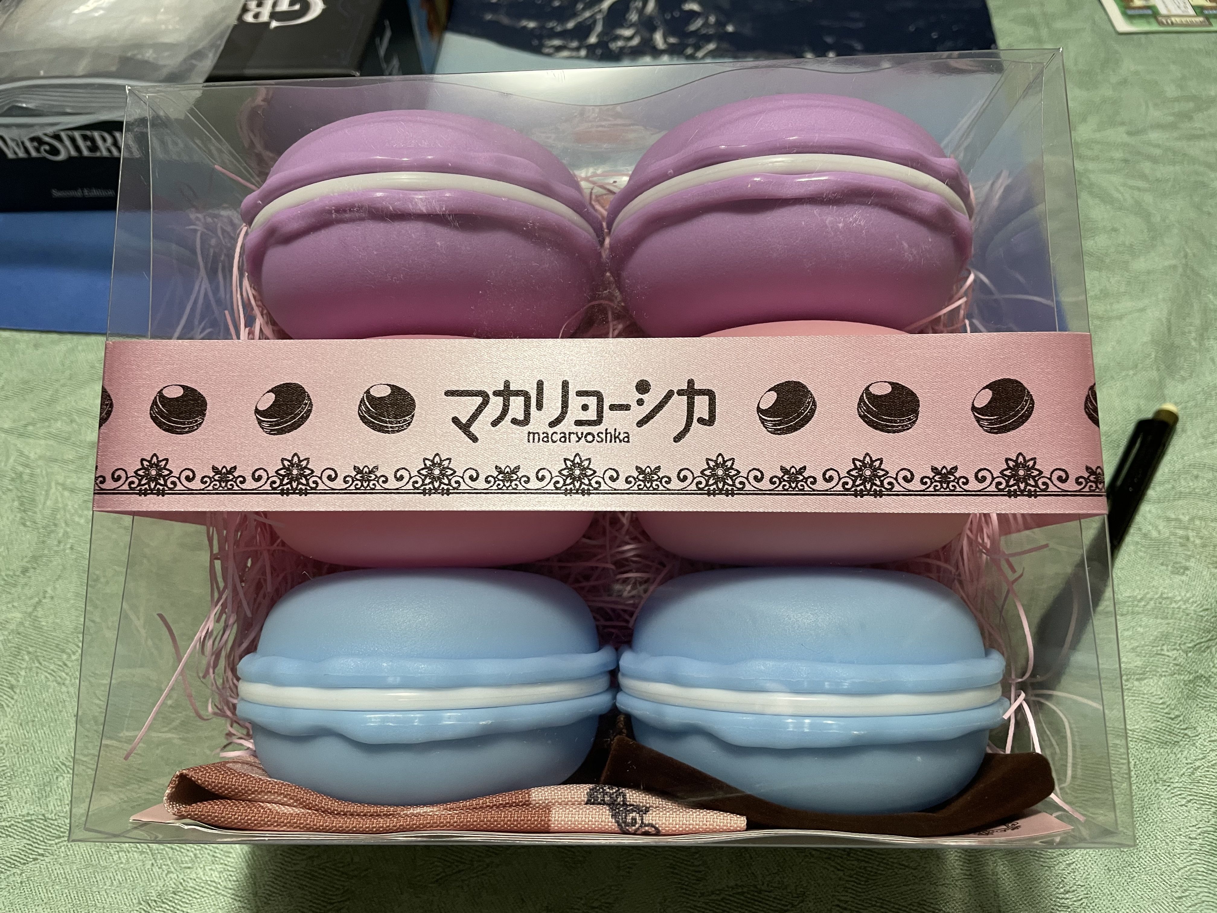 マカリョーシカ (Macaryoshka)