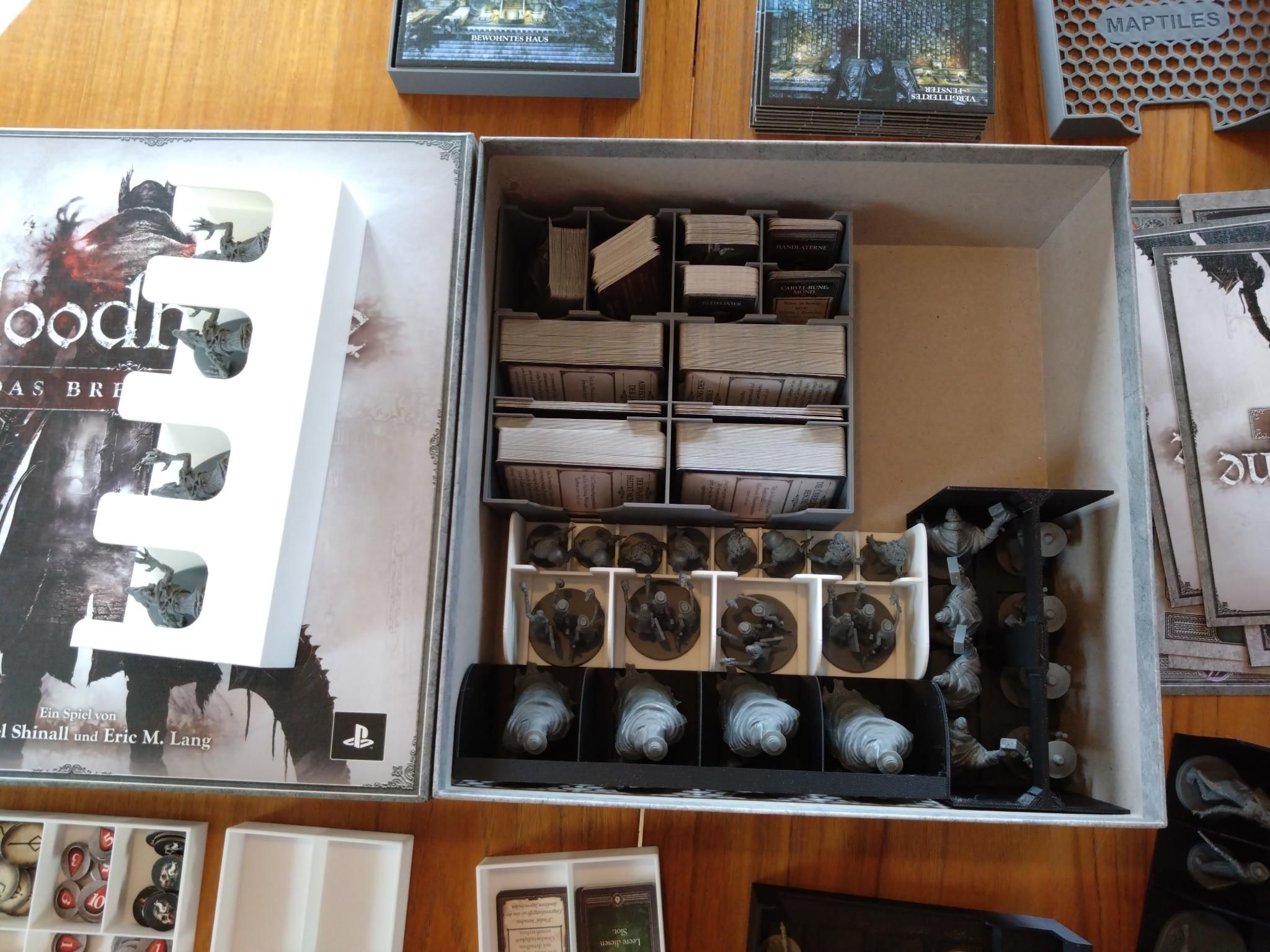 送料無料 いつまで Product Details | Bloodborne: The Board Game | GeekMarket クリアファイル