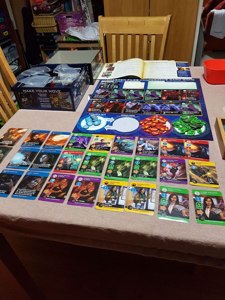 Illustration 10 de The Dresden Files Cooperative Card Game