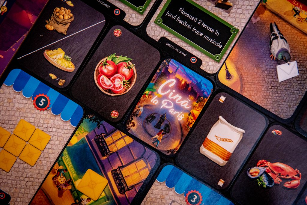 Dinner in Paris @BoardGameColors