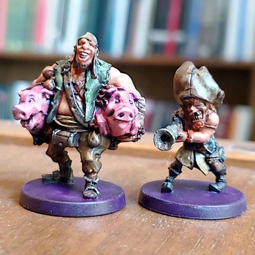 I like to mix paints. Go through a ton of white. Liquitex is good. But is  it good for minis? Figure this is a cheaper option. : r/minipainting