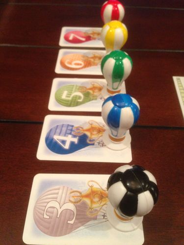 Balloon Cup - A Detailed Review | BoardGameGeek