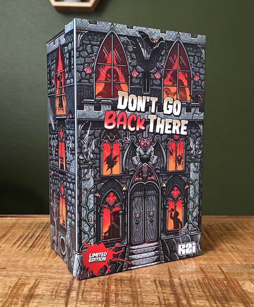 Illustration 7 de Don't Go BACK There