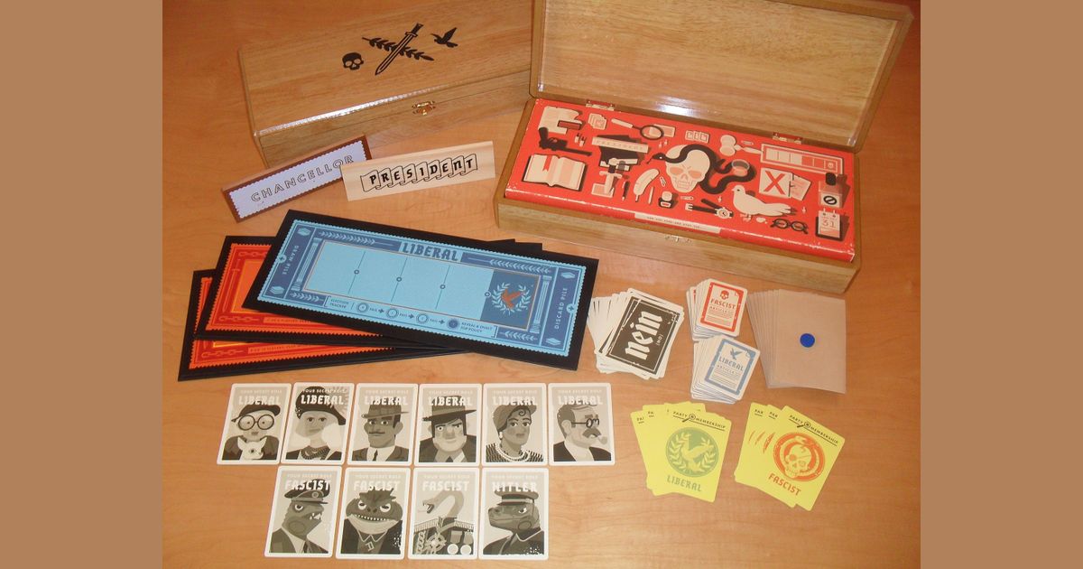 Secret Hitler, Image