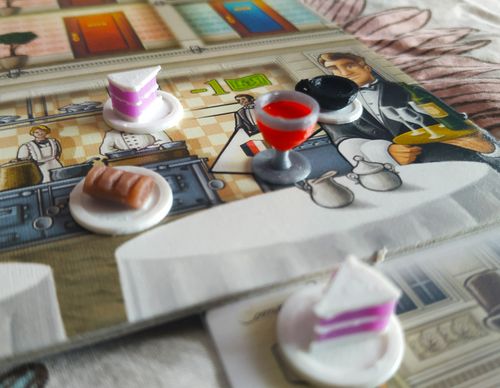 Board Game: Grand Austria Hotel