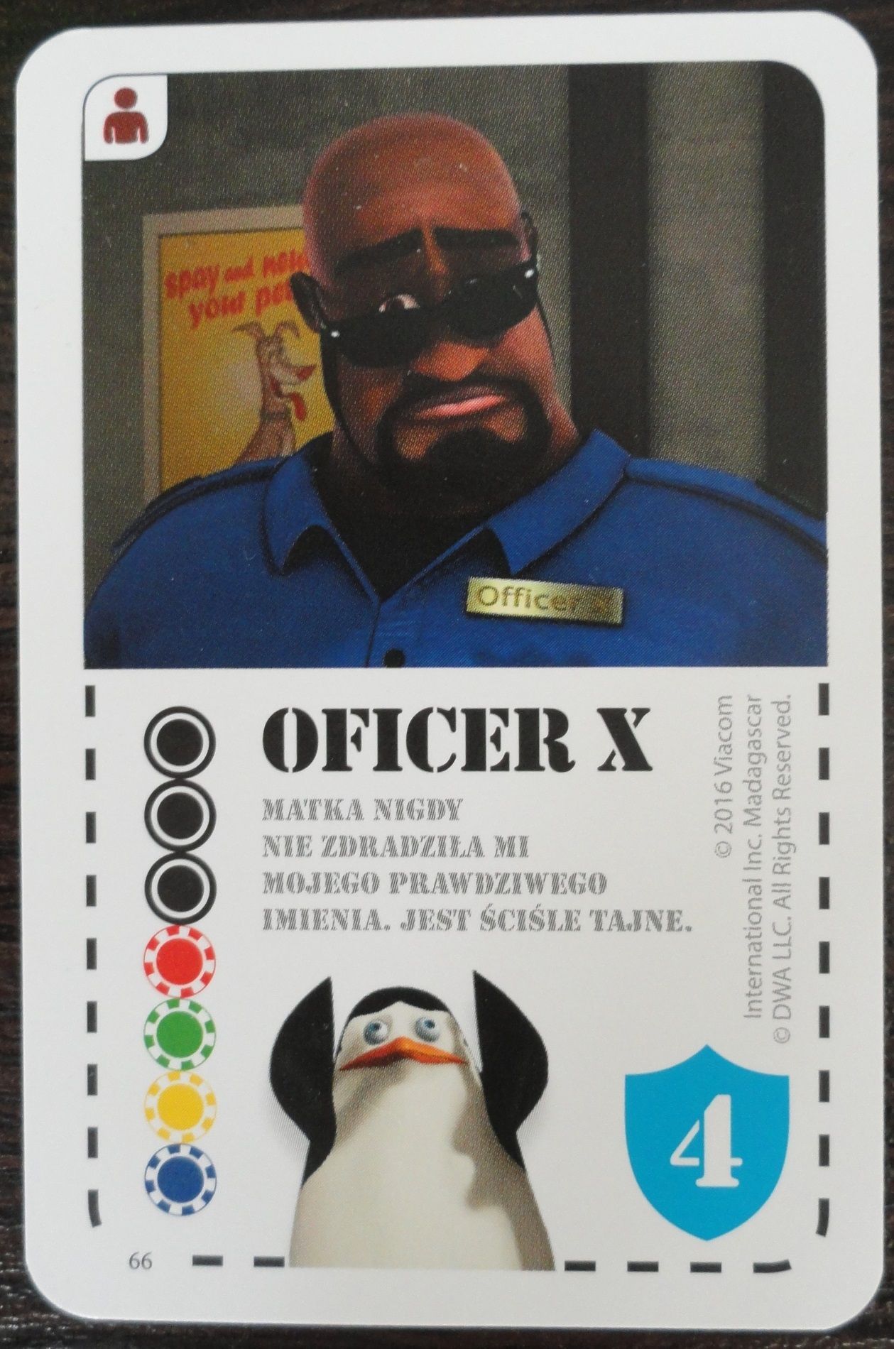 Pingwiny z Madagaskaru: Oficer X