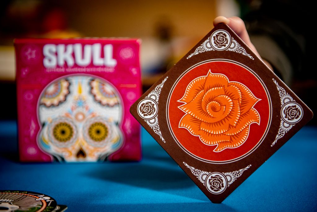 "Skull" @BoardGameColors