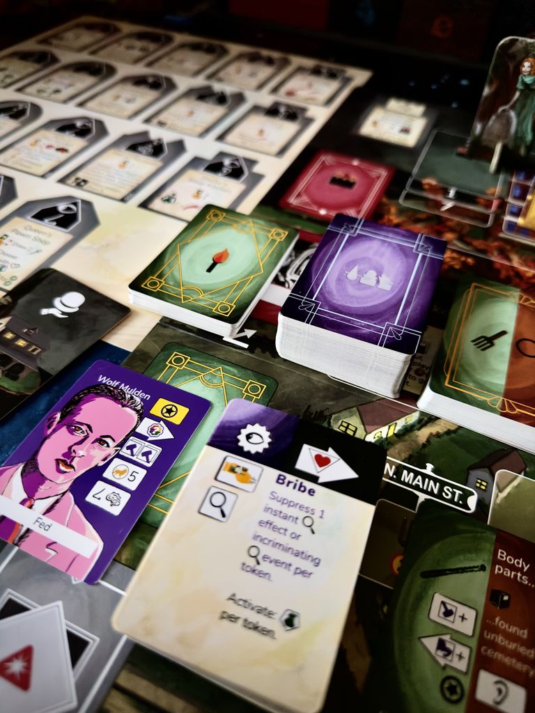Illustration 2 de Gathering Gloom: Super Set, Curse of the Mummy, and Reprint