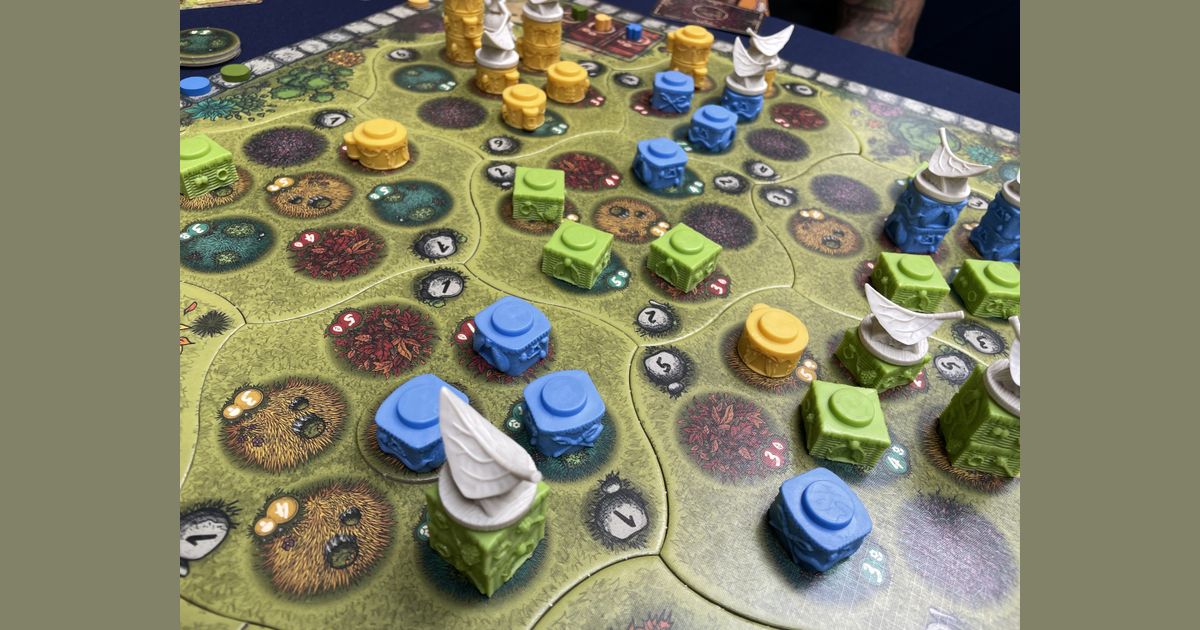 Bombyx Garden Nation - War and Building Board Game,, Ages 10+, 2-4 Players, 60 Min