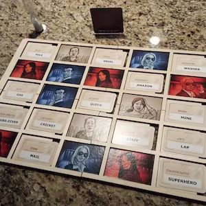 Codenames: Card Organizer