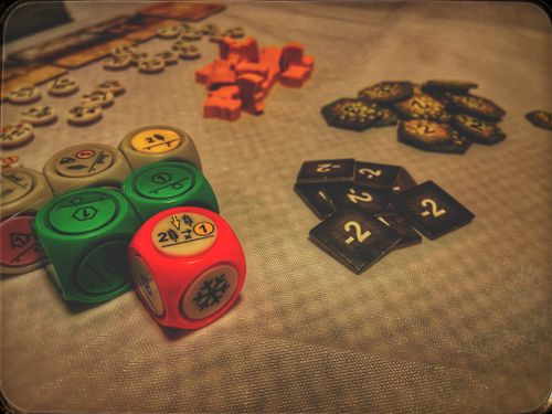 Dice Realms – Juego De Estrategia Con Dados Personalizables – Diseñado Por Tom Lehmann – Para 2-4 Jugadores A Partir De 14 Años (60 Minutos)