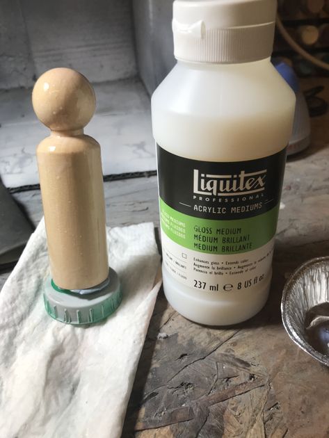 Liquitex Professional Gloss Fluid Medium & Varnish