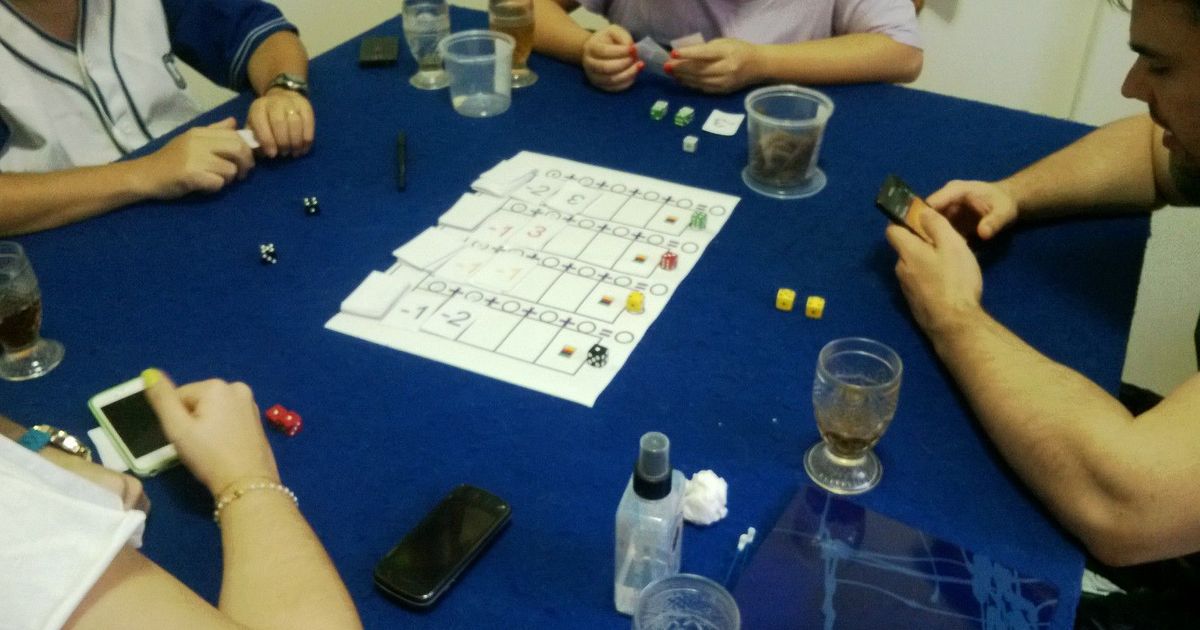 Get the white! Board Game BoardGameGeek