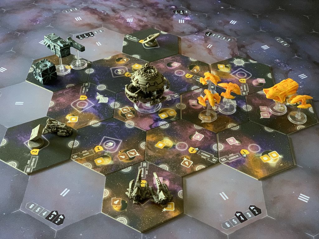 Stuff that comes with the Kickstarter version — Photo by blownfreaks on BoardGameGeek