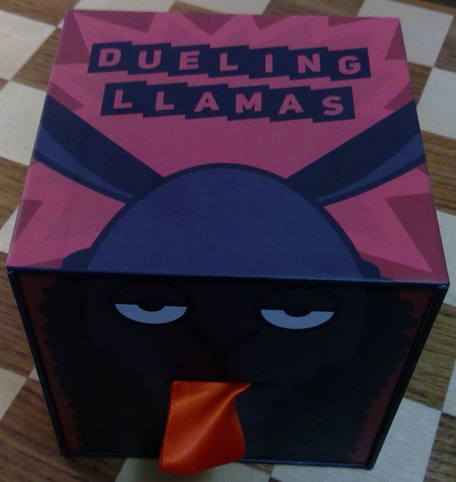 Dueling Llamas
