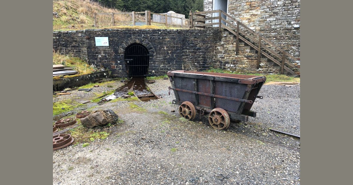 Underground Showtime The Tyranny of Small Decisions BoardGameGeek