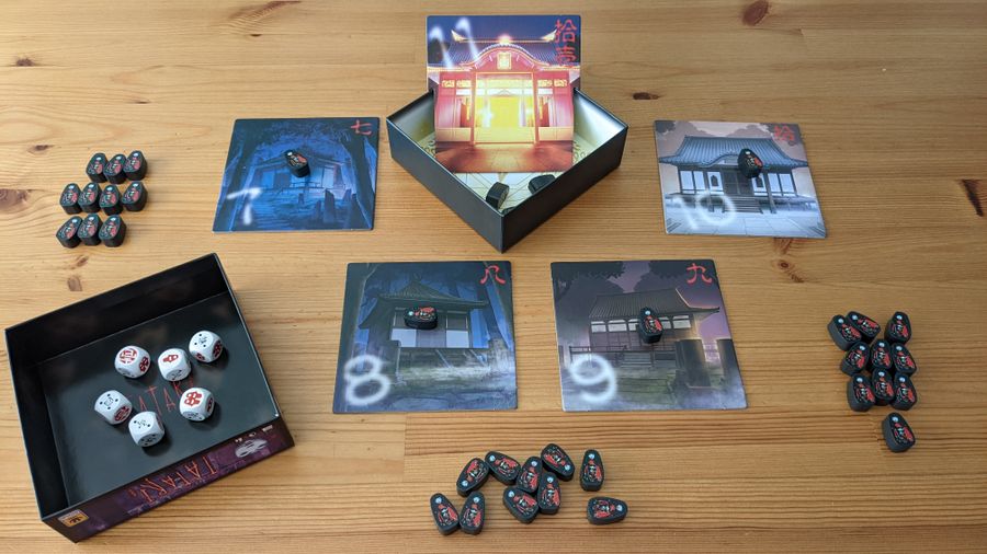 Tatari components, setup for 3 players