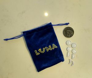 Luna: Metal Pieces