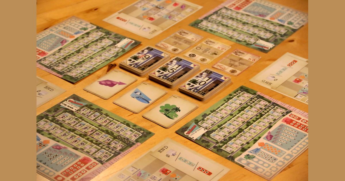 Пять настольных игр. Пять племен настолка. Змейки и лестницы. Carcassonne игра. Пять племен настольная игра.