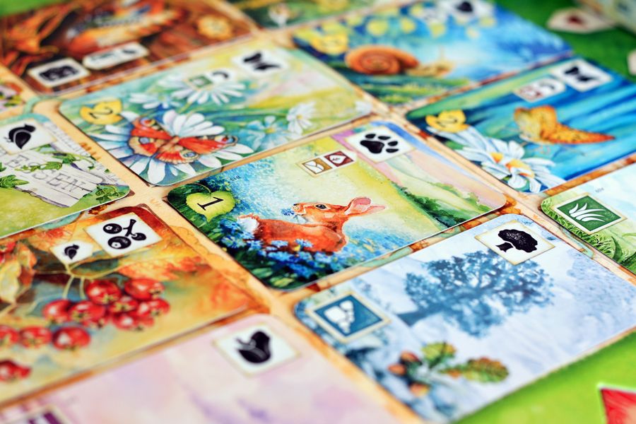 The artwork on each and every card is simply sublime.
