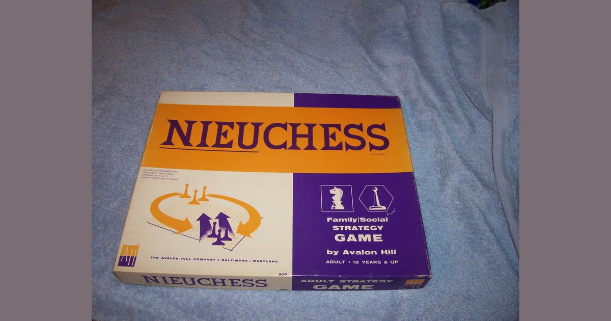 Nieuchess | Board Game | BoardGameGeek