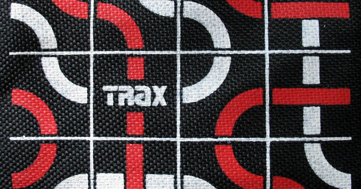Trax | Board Game | BoardGameGeek