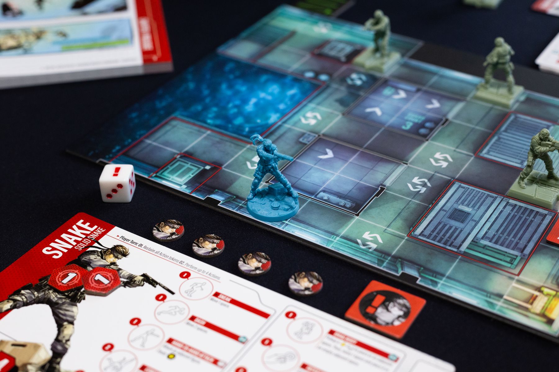 Metal Gear Solid: The Board Game setup e miniature