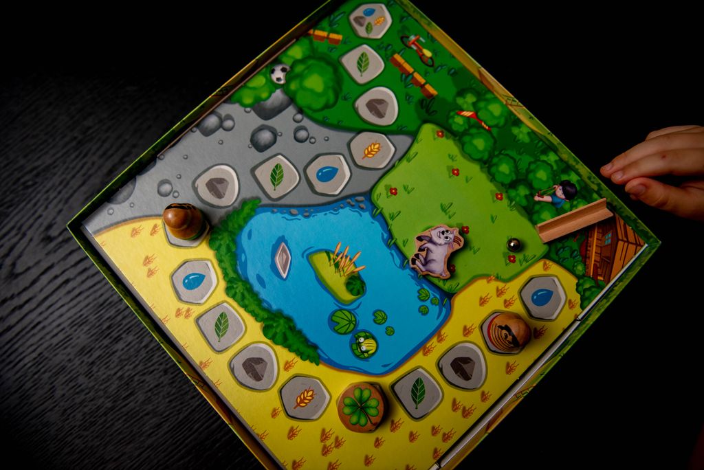 BEPPO IEDUTUL NARAVAS @BoardGameColors
