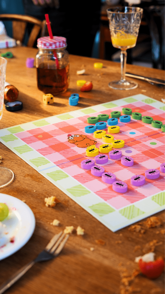 Illustration 6 de Ants & Crumbles: War At The Picnic Table