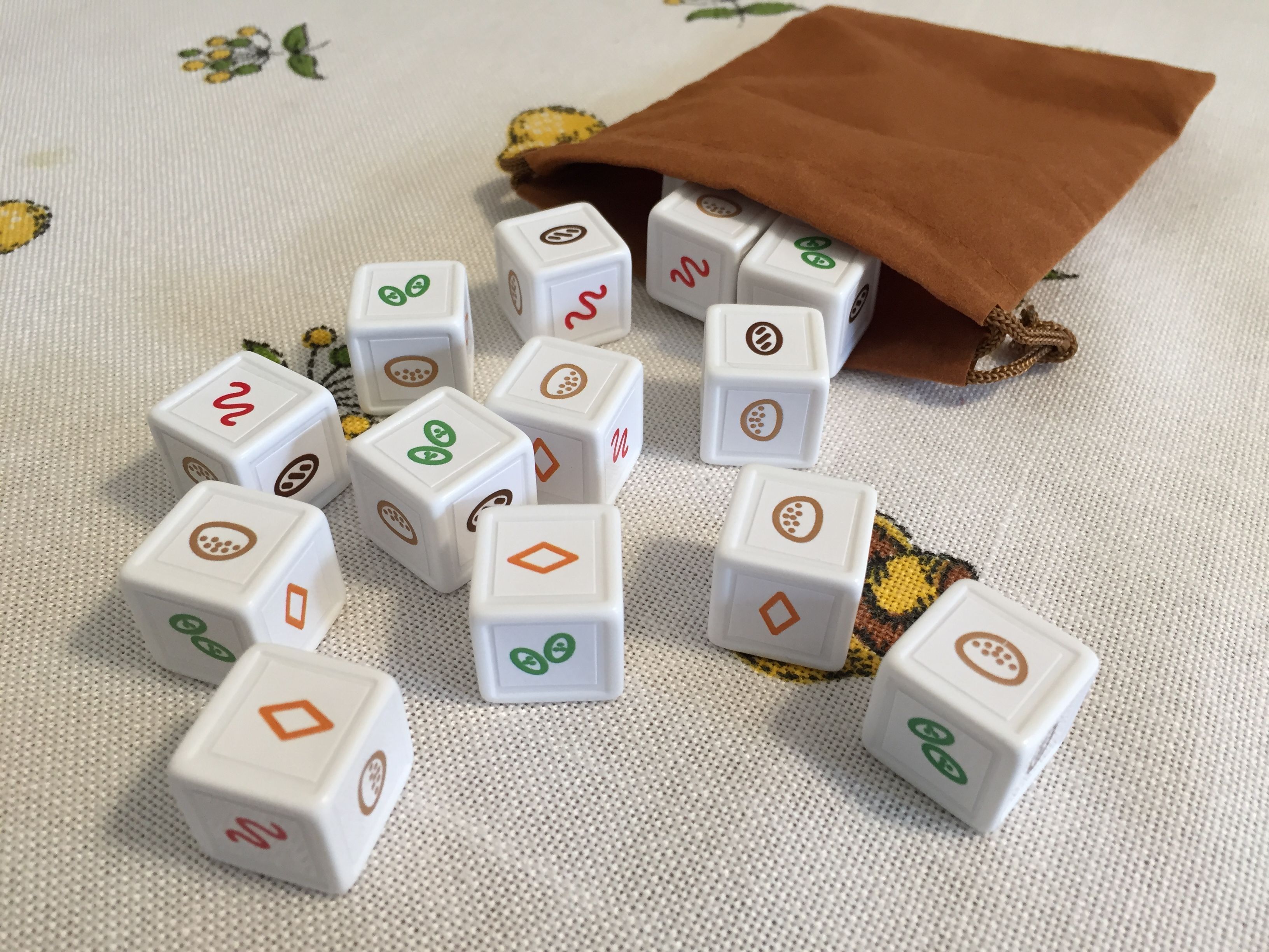 Burger Dice box art