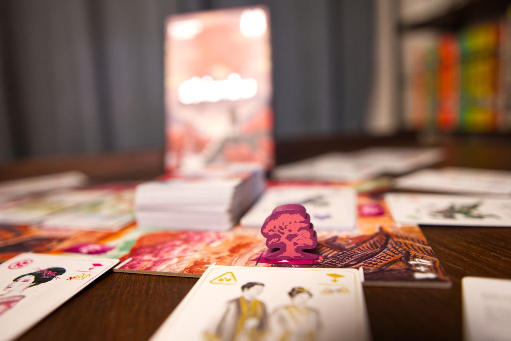 Illustration 3 de Shizoku | A tactical card game of honour and betrayal