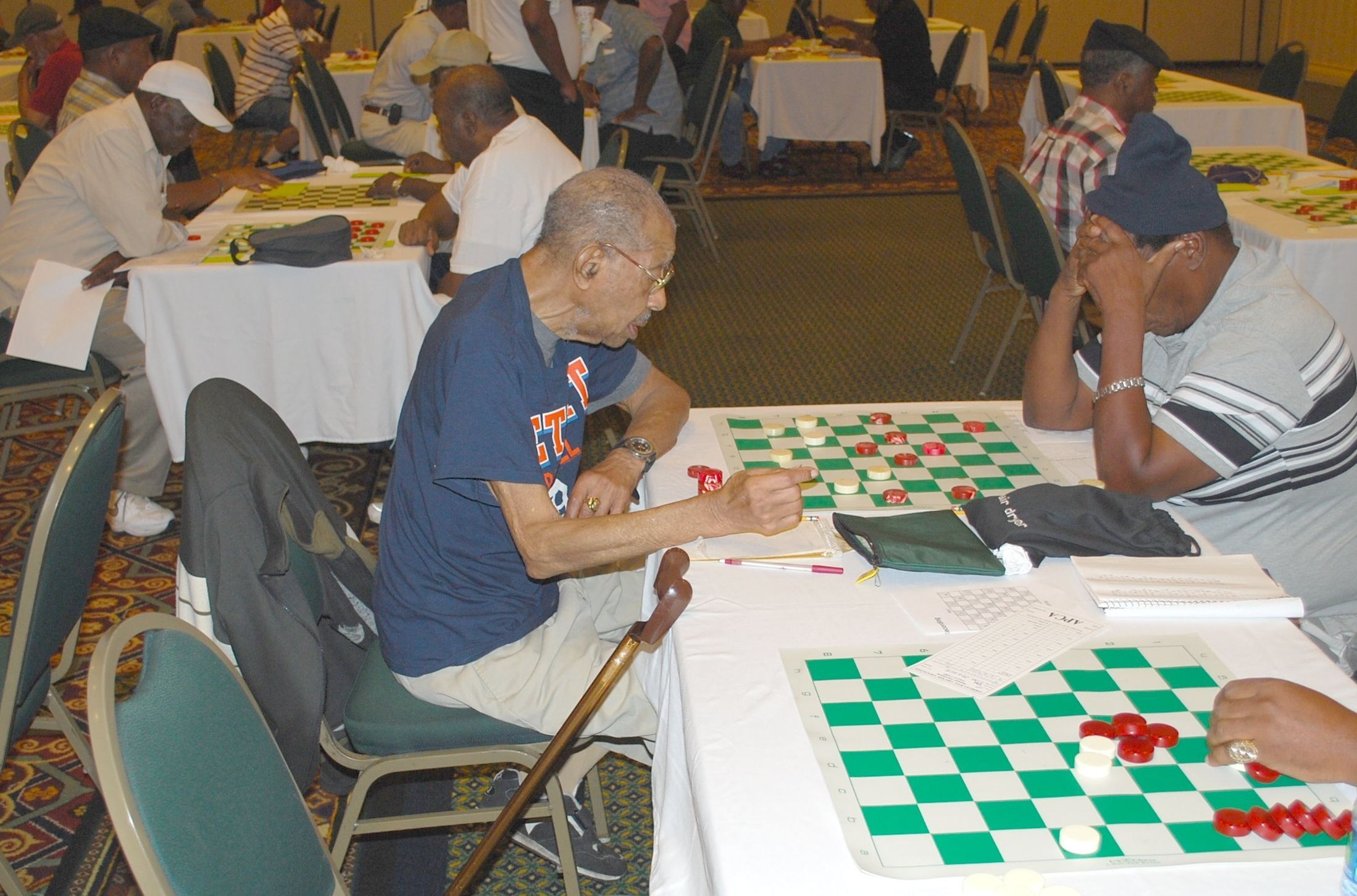 Pool Checkers