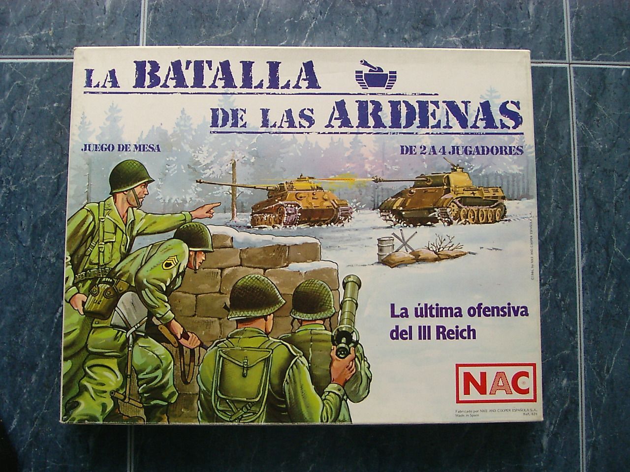 La Batalla de las Ardenas cover art