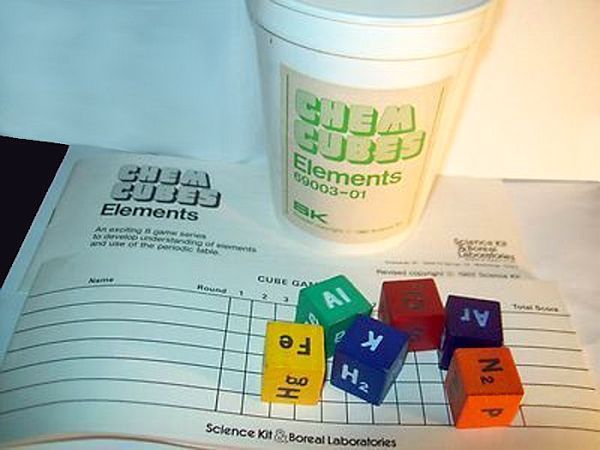 Chem Cubes box art