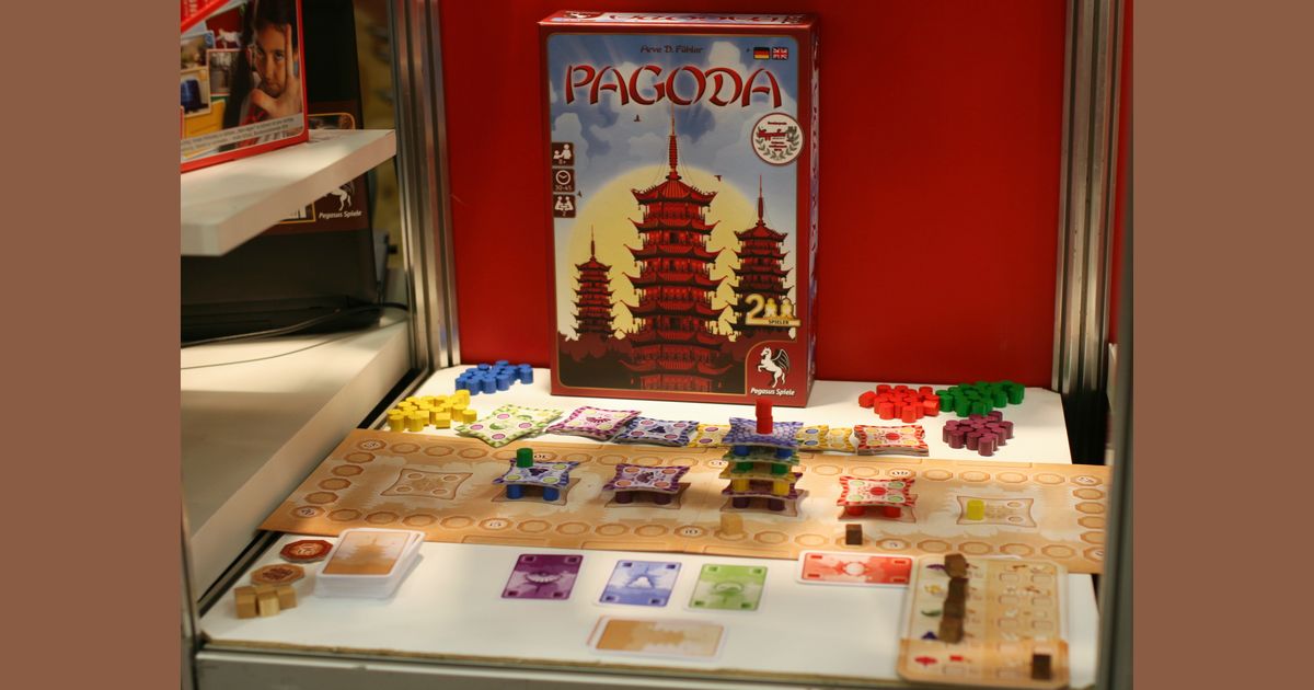 Pagoda Marble Game main image 1