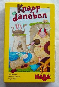 Knapp Daneben box art